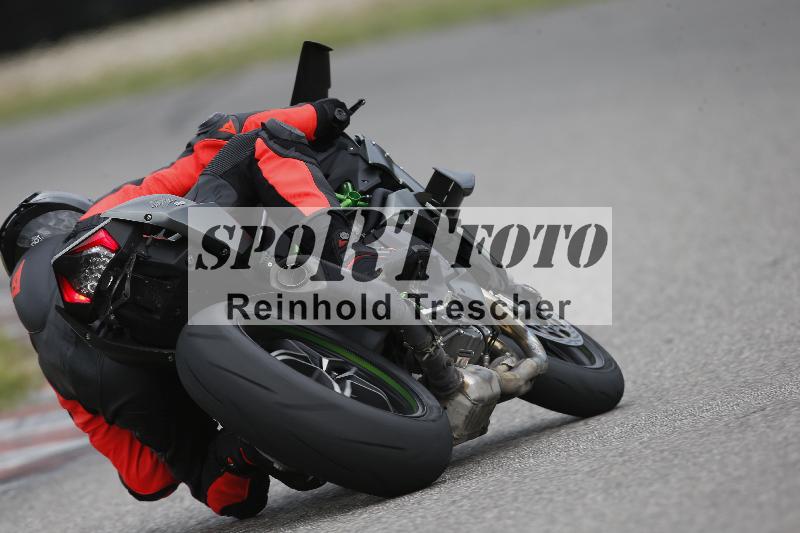 /Archiv-2023/55 02.08.2023 FREERIDE TRAINING ADR/Gruppe M/backside